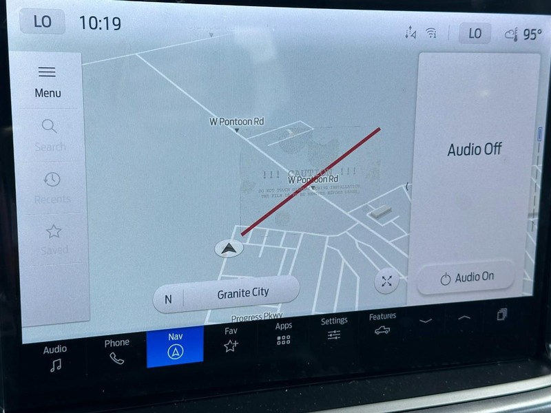 Ford F-150 Vehicle Full-screen Gallery Image 14