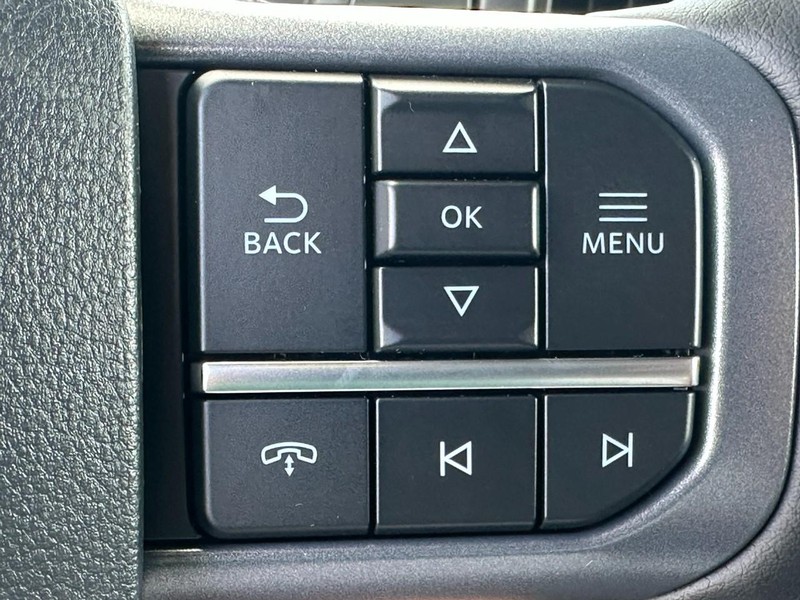 Ford F-150 Vehicle Full-screen Gallery Image 13