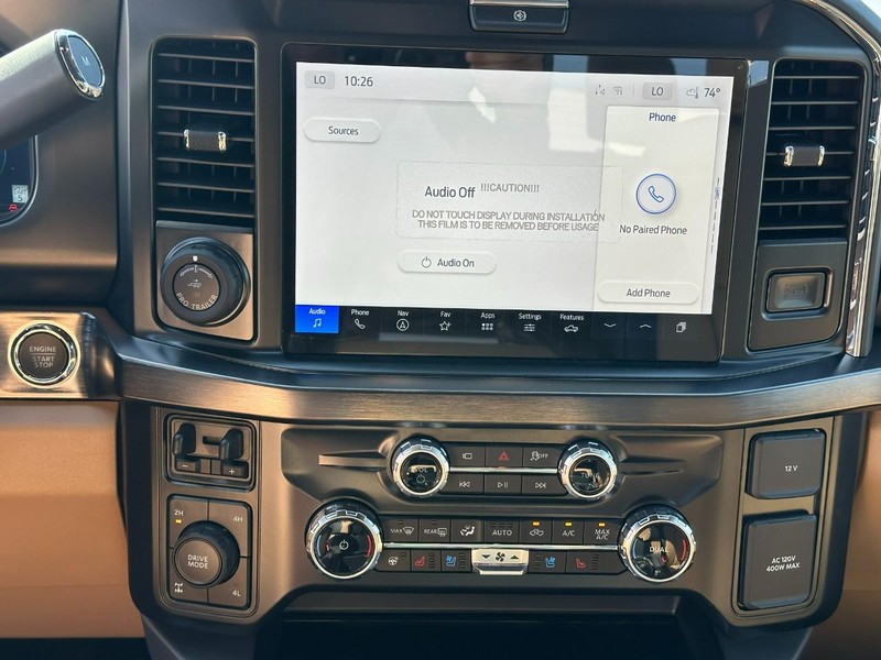 Ford Super Duty F-250 SRW Vehicle Full-screen Gallery Image 7