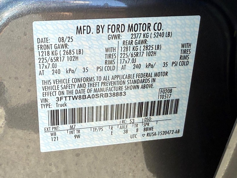 Ford Maverick Vehicle Full-screen Gallery Image 17