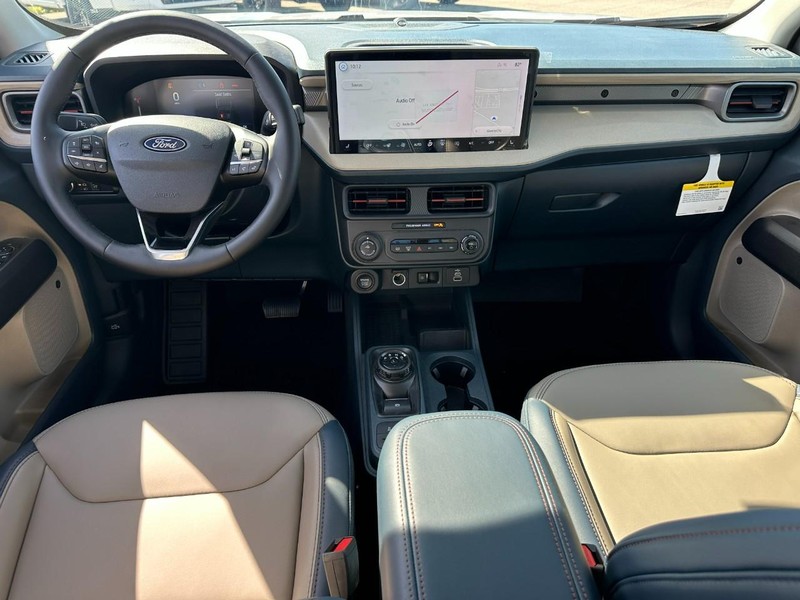 Ford Maverick Vehicle Full-screen Gallery Image 6