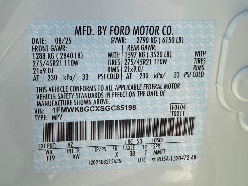 Ford Explorer Vehicle Full-screen Gallery Image 21