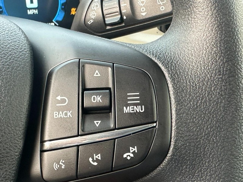 Ford Bronco Sport Vehicle Full-screen Gallery Image 11