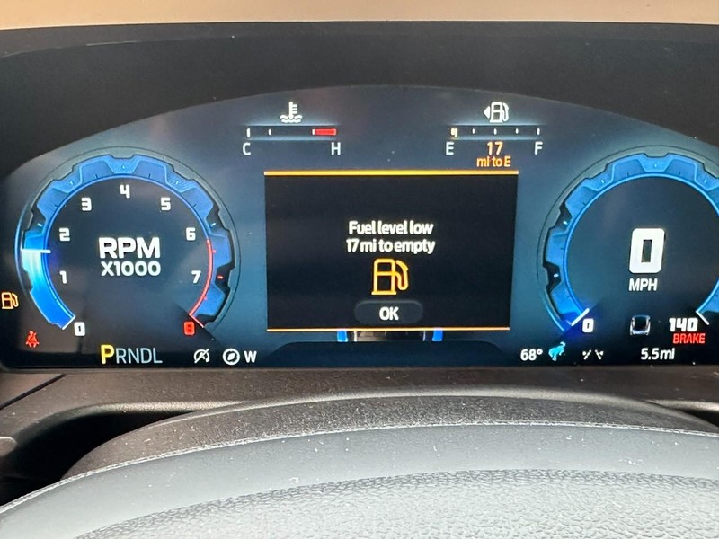 Ford Bronco Sport Vehicle Full-screen Gallery Image 12