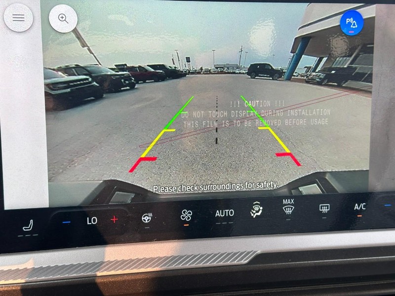 Ford Bronco Sport Vehicle Full-screen Gallery Image 15