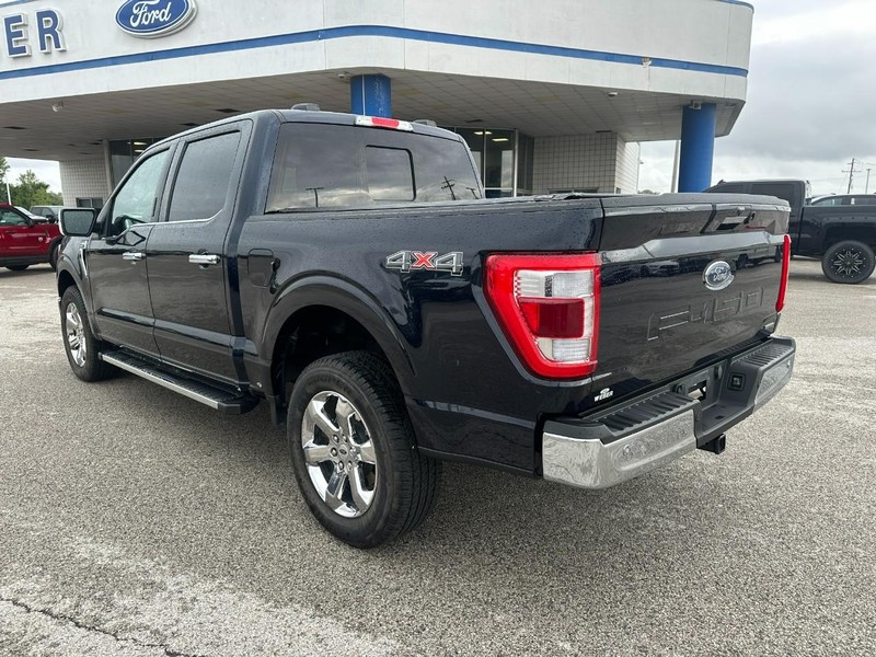 Ford F-150 Vehicle Full-screen Gallery Image 3