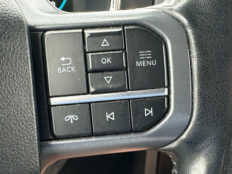 Ford F-150 Vehicle Full-screen Gallery Image 20