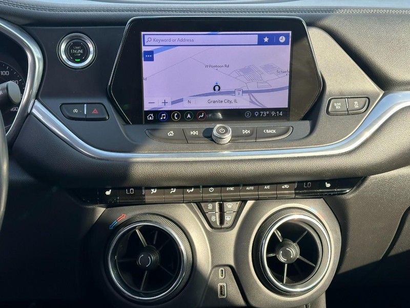 Chevrolet Blazer Vehicle Full-screen Gallery Image 13