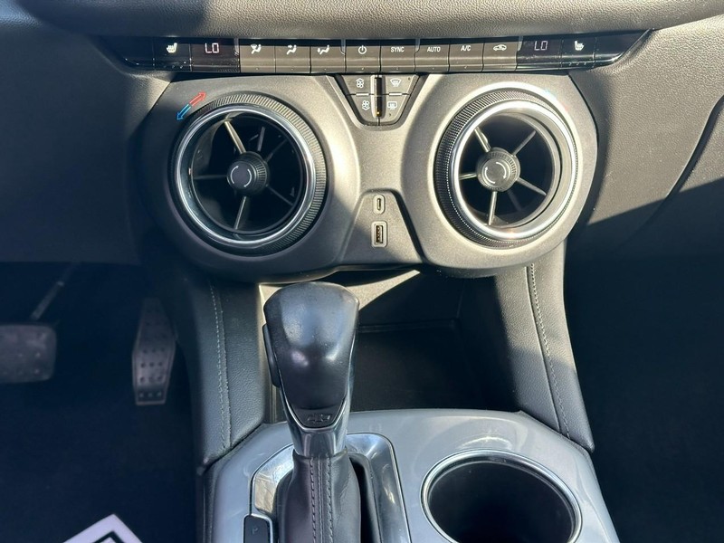 Chevrolet Blazer Vehicle Full-screen Gallery Image 14