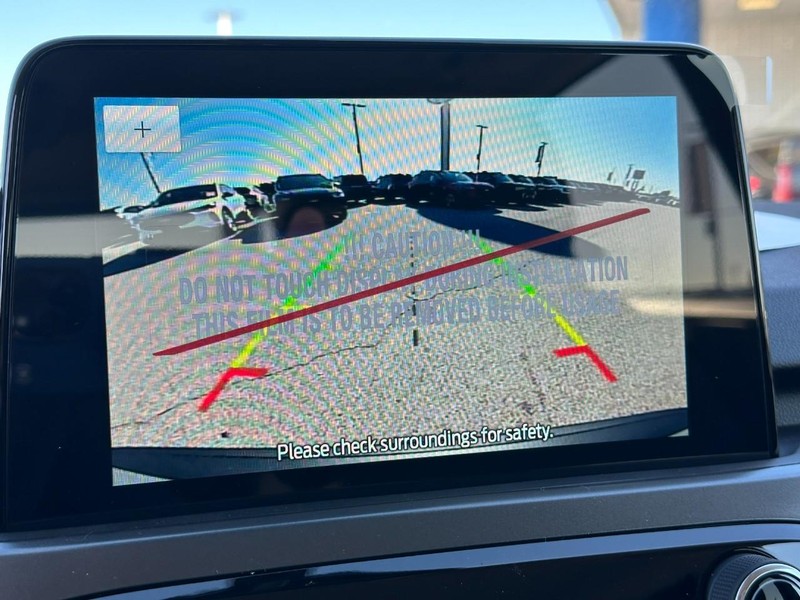 Ford Escape Vehicle Full-screen Gallery Image 15