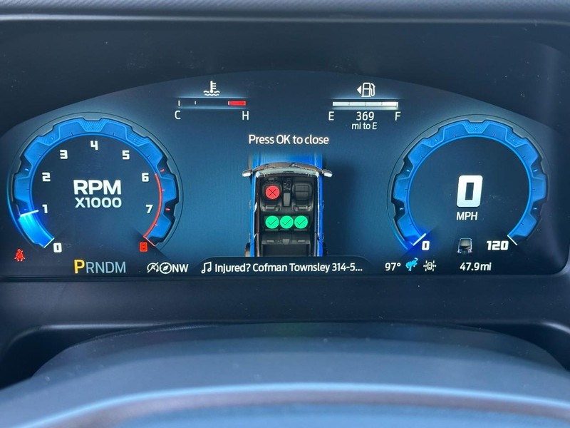 Ford Bronco Vehicle Full-screen Gallery Image 13