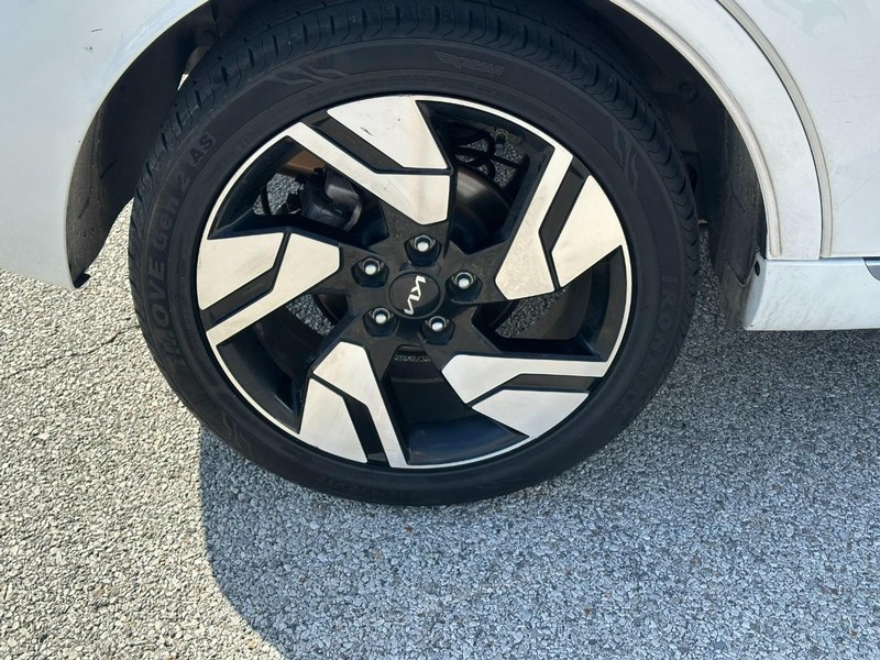 Kia Soul Vehicle Full-screen Gallery Image 7