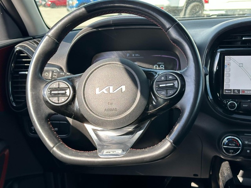 Kia Soul Vehicle Full-screen Gallery Image 13