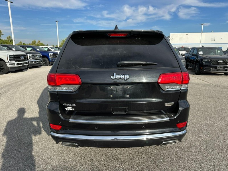 Jeep Grand Cherokee Vehicle Full-screen Gallery Image 4