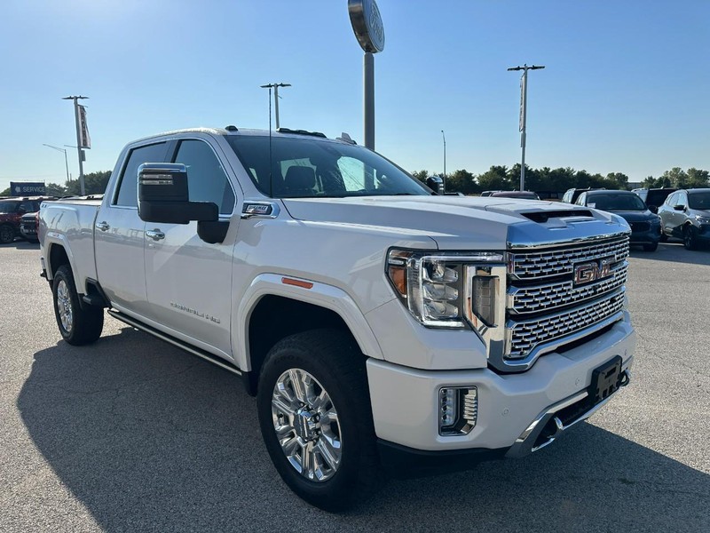 GMC Sierra 2500HD Vehicle Full-screen Gallery Image 8