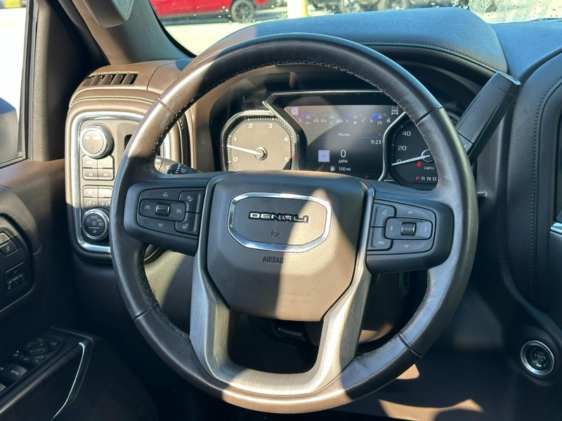 GMC Sierra 2500HD Vehicle Full-screen Gallery Image 13