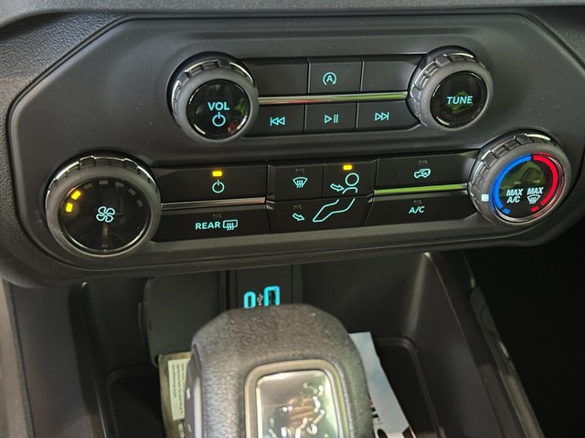 2025 Ford Bronco 2-Door Base - Photo 13