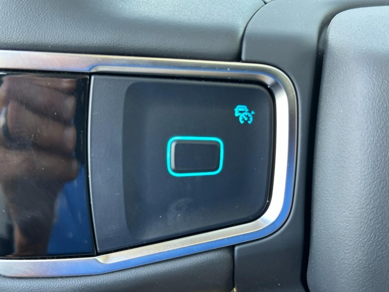 Ford Expedition Vehicle Full-screen Gallery Image 14