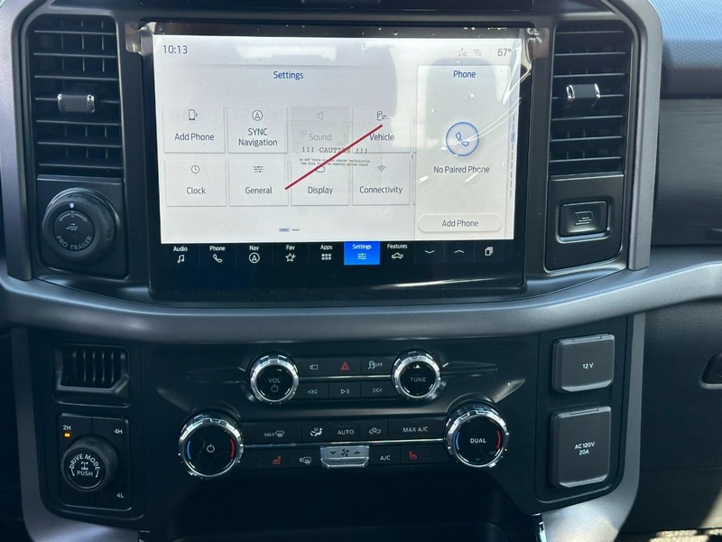 Ford F-150 Vehicle Full-screen Gallery Image 7