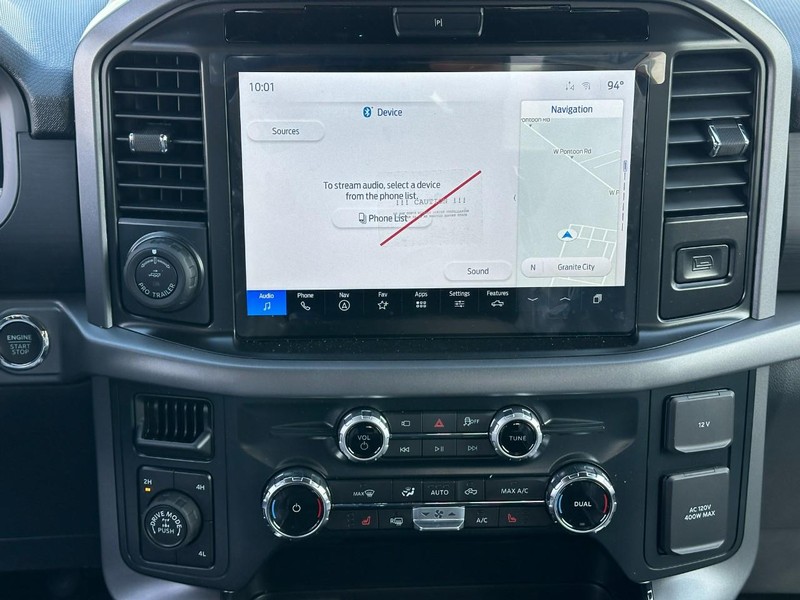 Ford F-150 Vehicle Full-screen Gallery Image 7