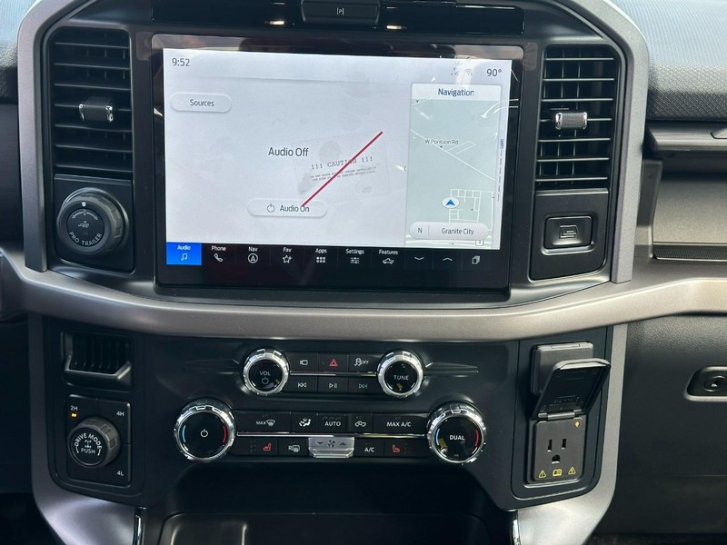 Ford F-150 Vehicle Full-screen Gallery Image 7