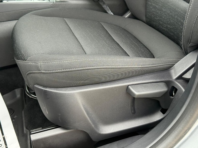 Ford Bronco Sport Vehicle Full-screen Gallery Image 22