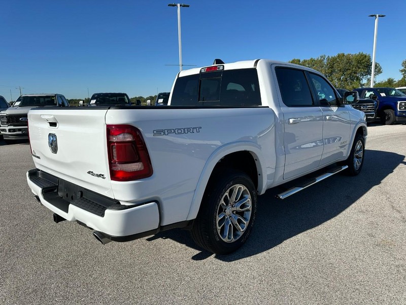 Ram 1500 Vehicle Full-screen Gallery Image 6