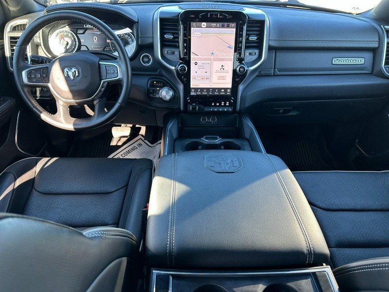 Ram 1500 Vehicle Full-screen Gallery Image 11