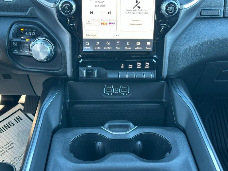 Ram 1500 Vehicle Full-screen Gallery Image 14