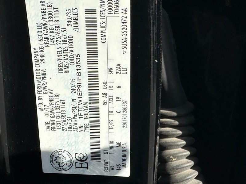 Ford F-150 Vehicle Full-screen Gallery Image 22