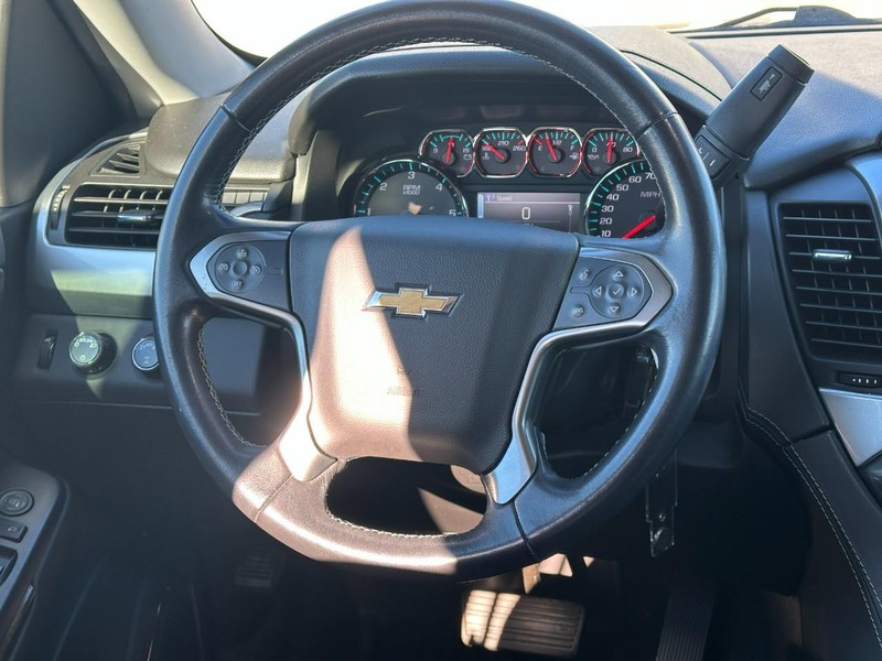 Chevrolet Tahoe Vehicle Full-screen Gallery Image 12