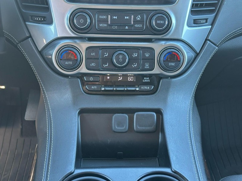 Chevrolet Tahoe Vehicle Full-screen Gallery Image 14