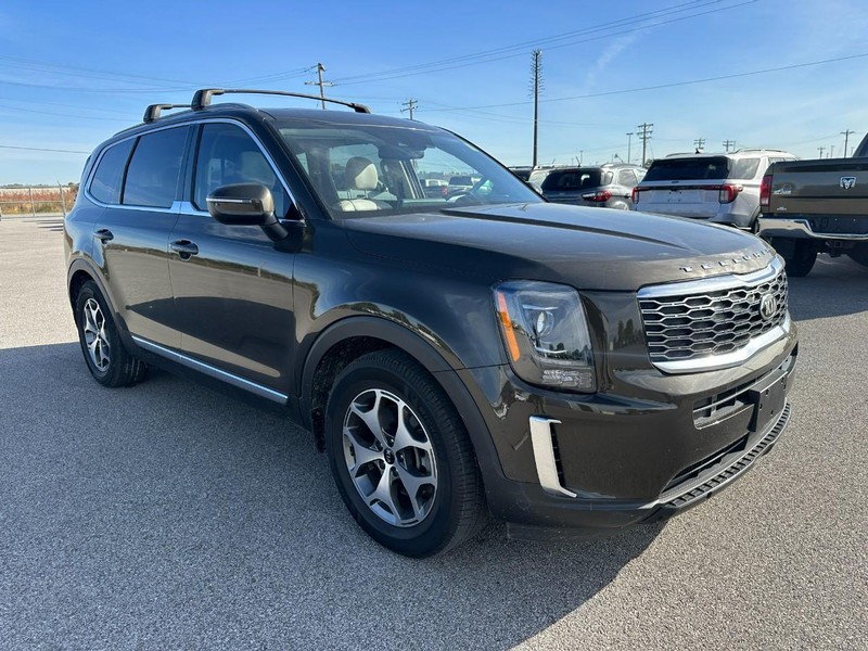 Kia Telluride Vehicle Full-screen Gallery Image 8