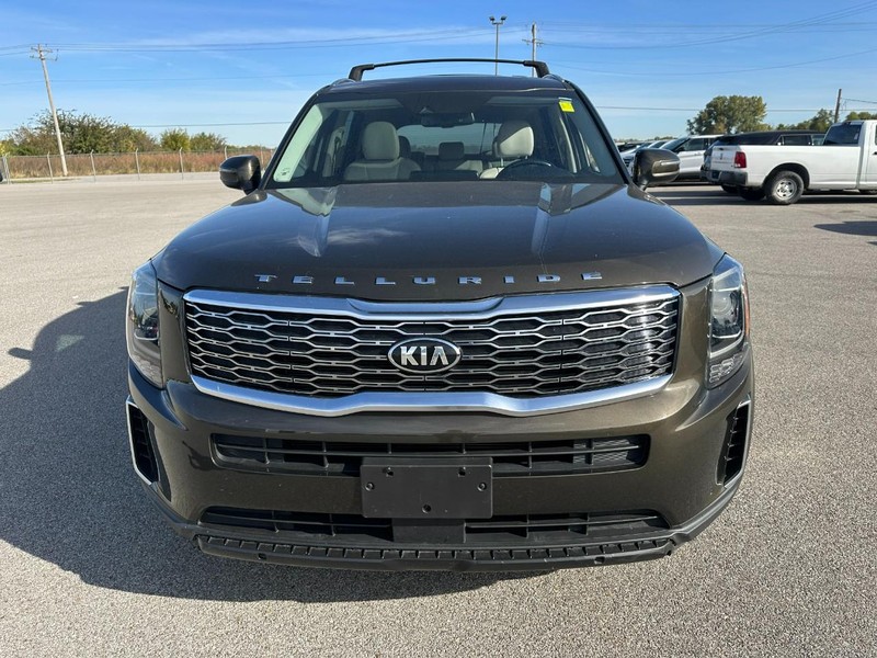 Kia Telluride Vehicle Full-screen Gallery Image 9