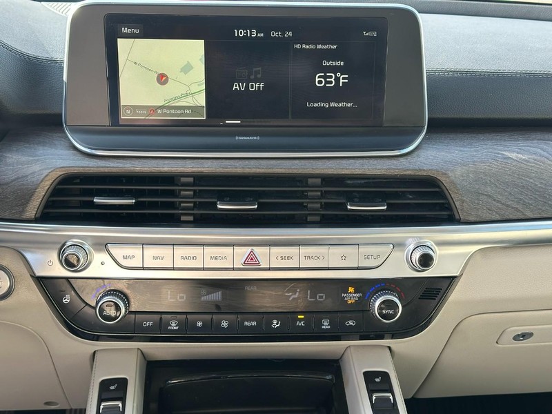 Kia Telluride Vehicle Full-screen Gallery Image 15