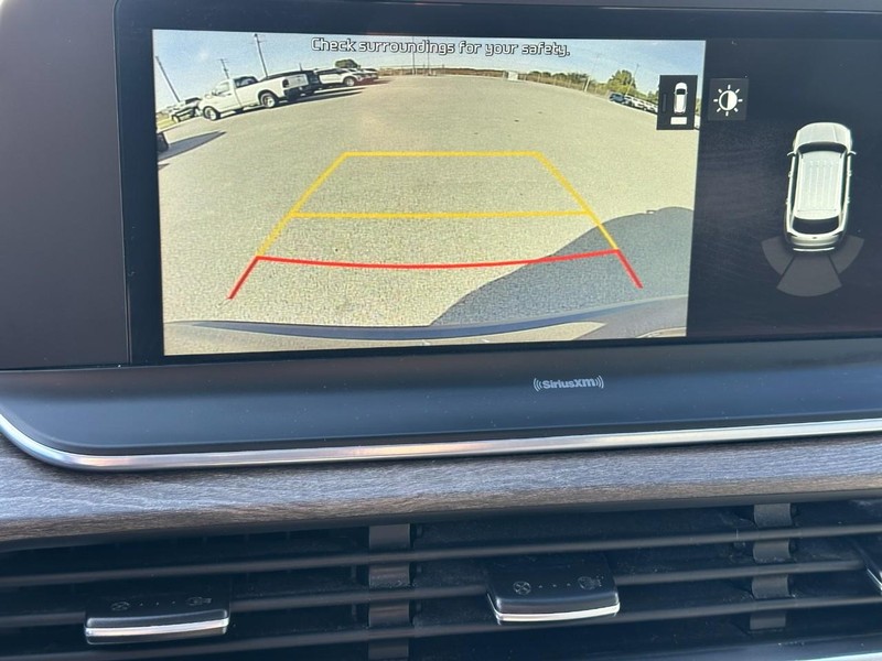 Kia Telluride Vehicle Full-screen Gallery Image 25