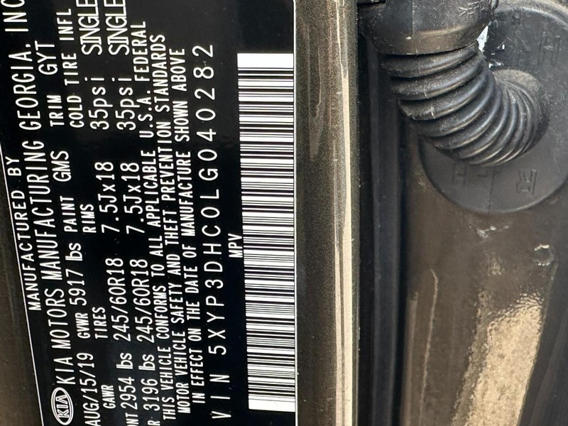 Kia Telluride Vehicle Full-screen Gallery Image 26