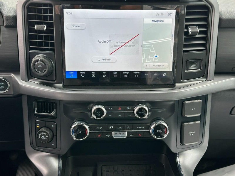 Ford F-150 Vehicle Full-screen Gallery Image 7