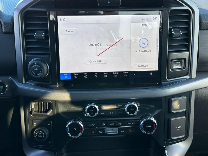 Ford F-150 Vehicle Full-screen Gallery Image 7