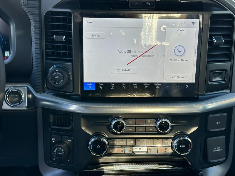 Ford F-150 Vehicle Full-screen Gallery Image 7