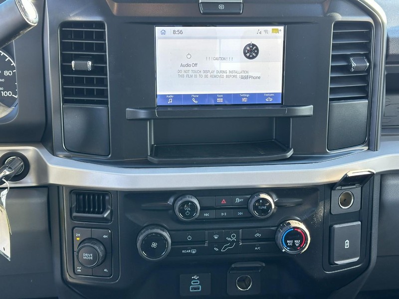 Ford Super Duty F-250 SRW Vehicle Full-screen Gallery Image 7