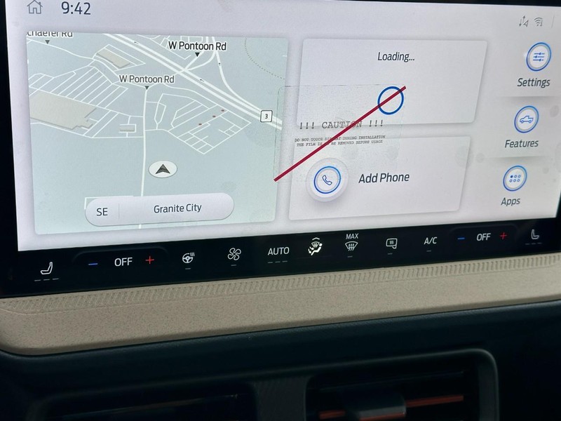 Ford Maverick Vehicle Full-screen Gallery Image 14