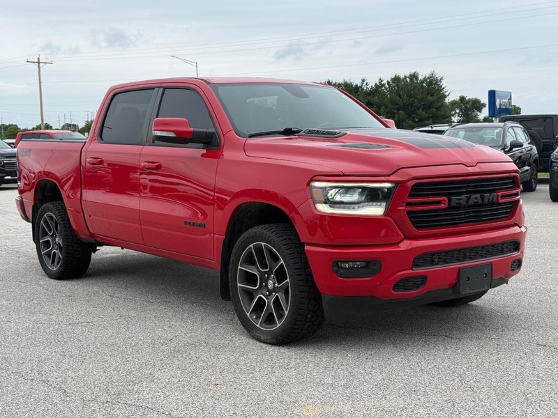 Ram 1500 Vehicle Full-screen Gallery Image 8