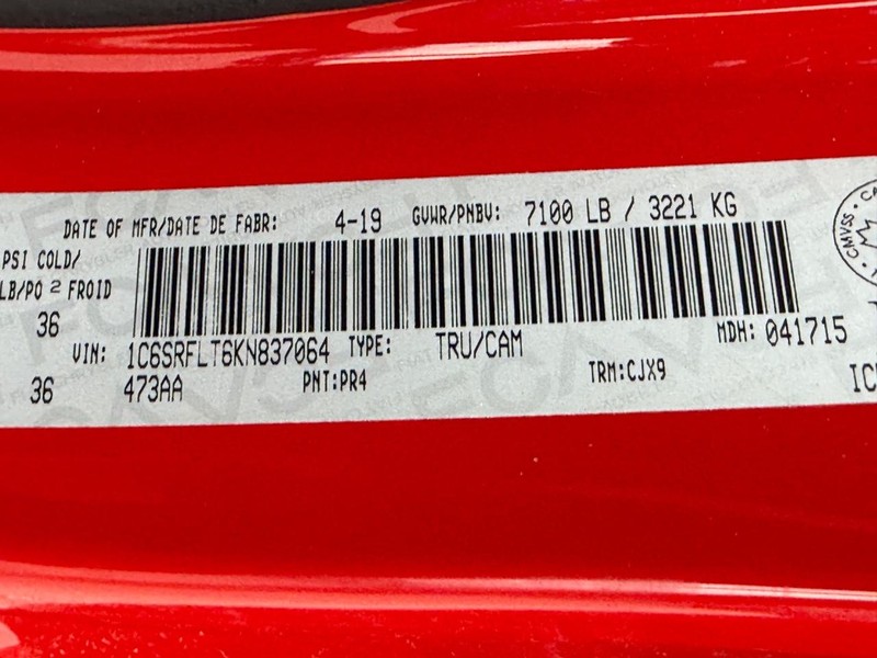 Ram 1500 Vehicle Full-screen Gallery Image 26