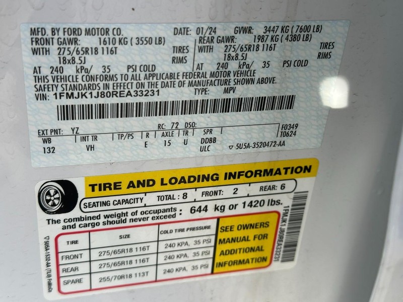 Ford Expedition Max Vehicle Full-screen Gallery Image 27