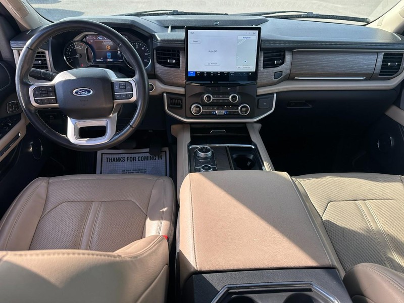 Ford Expedition Vehicle Full-screen Gallery Image 14