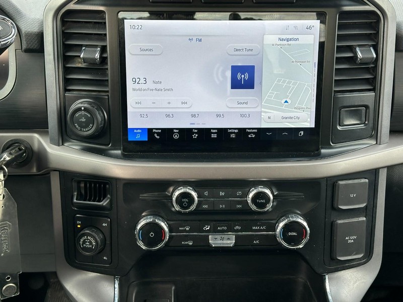 Ford F-150 Vehicle Full-screen Gallery Image 13