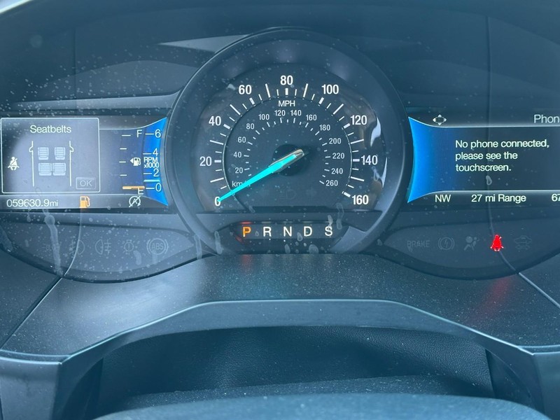 Ford Edge Vehicle Full-screen Gallery Image 21