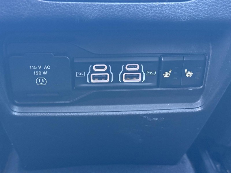 Jeep Grand Cherokee 4xe Vehicle Full-screen Gallery Image 12