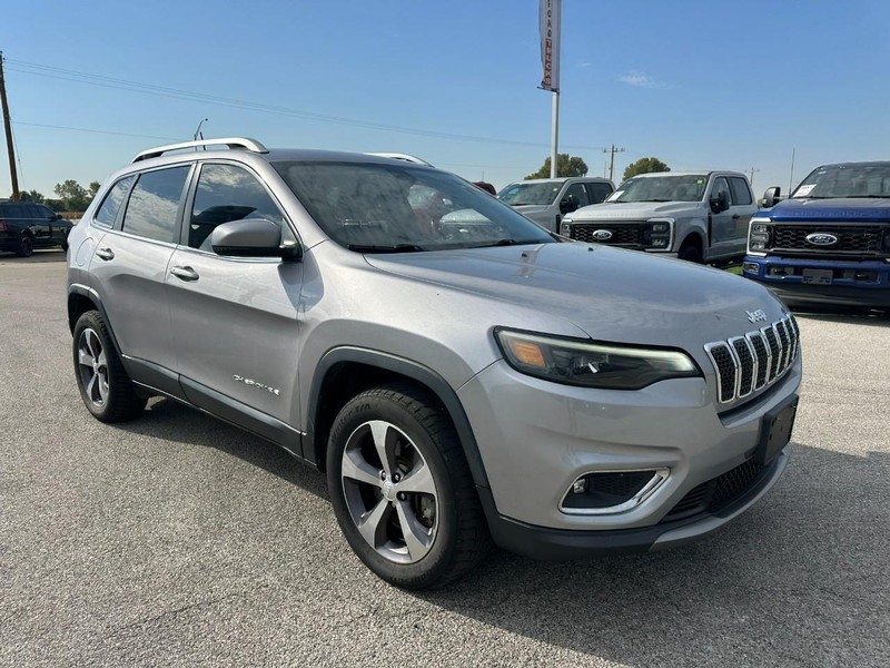 Jeep Cherokee Vehicle Full-screen Gallery Image 8